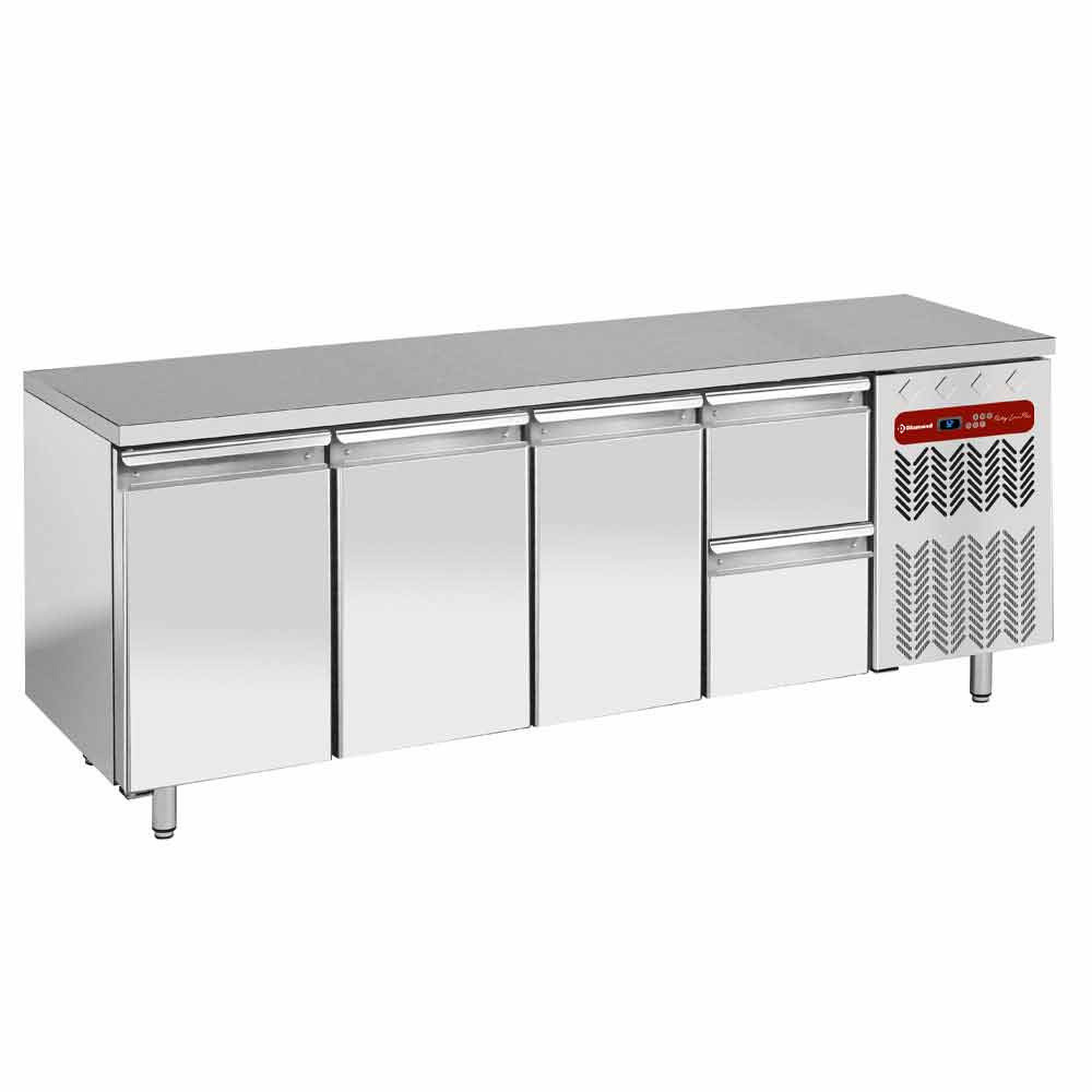 Table frigorifique DIAMOND - 3 portes + 2 tiroirs pour cuisine pro