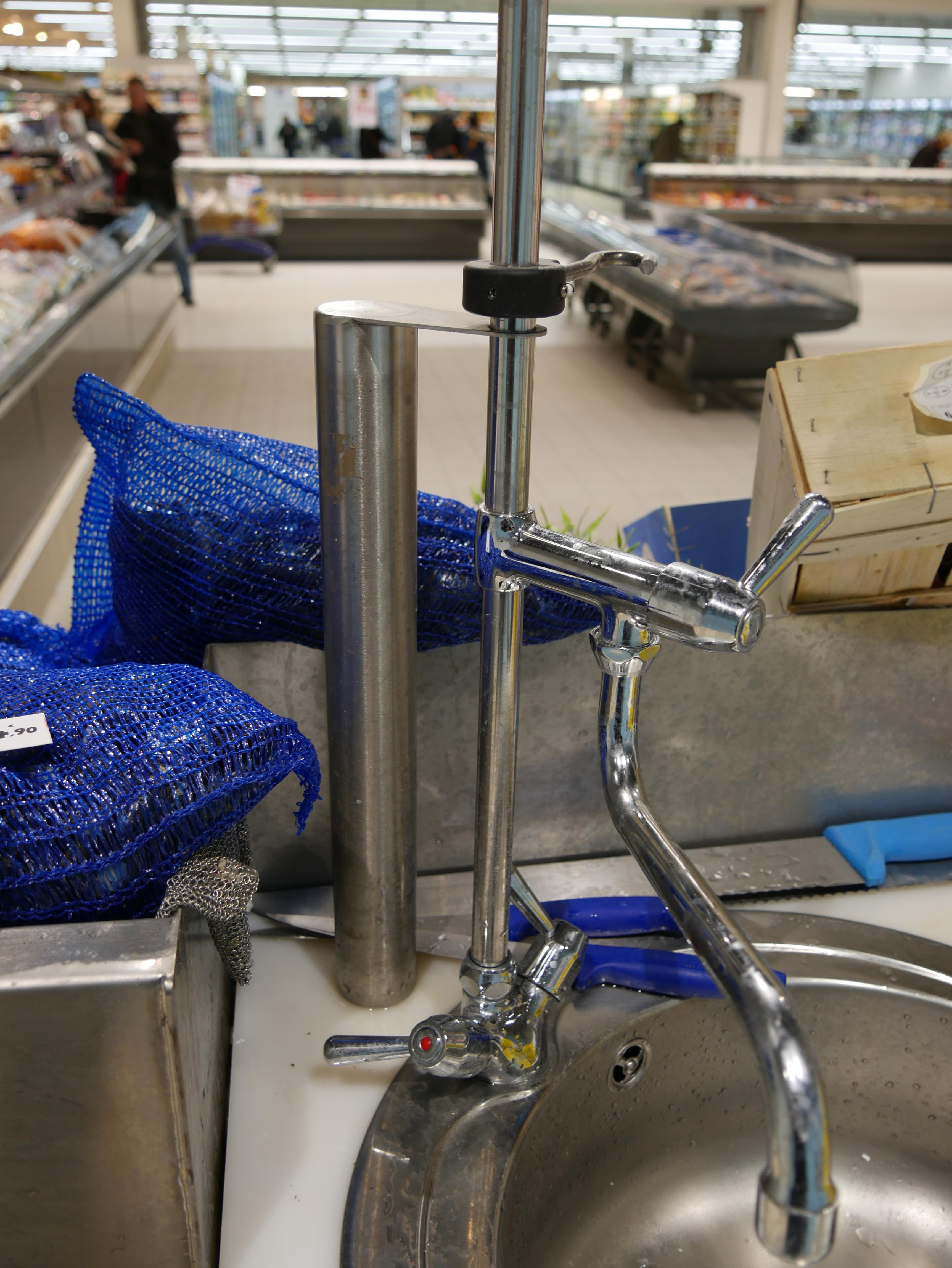 Mat de maintien douchette H-1200 mm L2G - Support inox cuisine pro