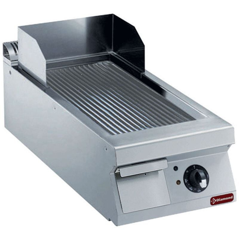 Plaque électrique nervurée DIAMOND - 7,5 kW, surface 23,10 dm², IPX5